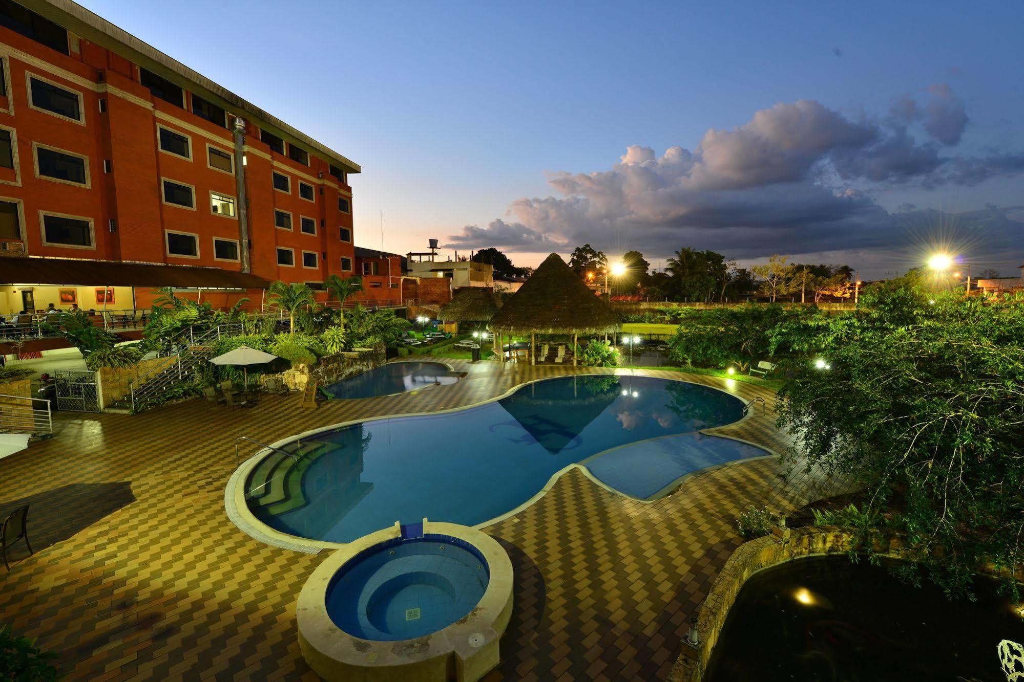 Gran Hotel De Lago - El Coca Puerto Francisco de Orellana Εξωτερικό φωτογραφία